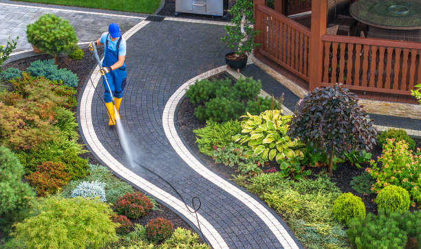Best Commercial Pressure Washing  in Emerald Isle, NC